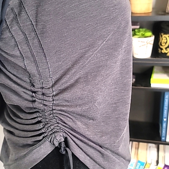 🏃‍♀️BROOKS RUNNING PURE PROJECT TEE SIZE MED - Picture 4 of 8